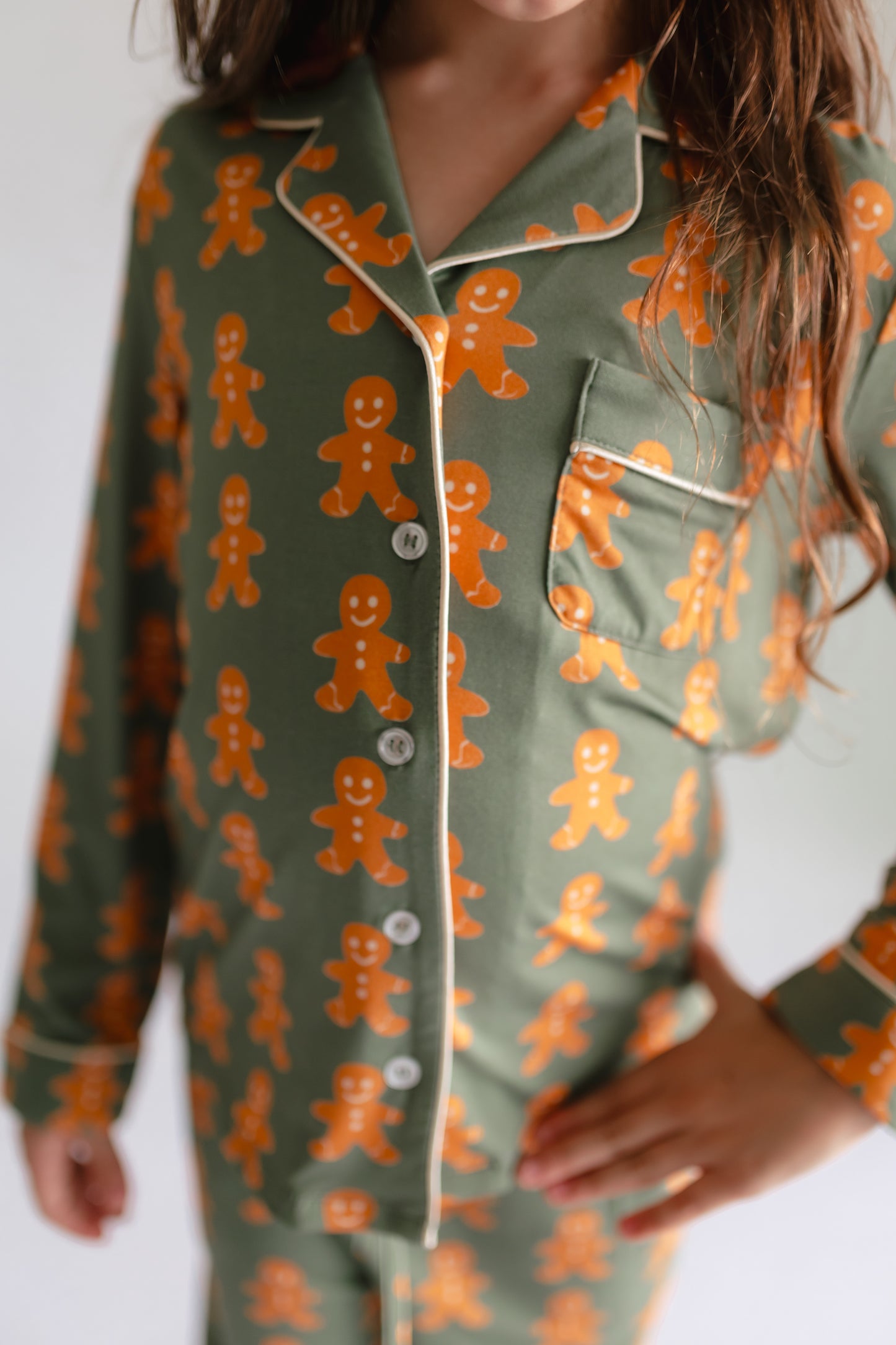 Girl's Button Up Set in Gingerbreads