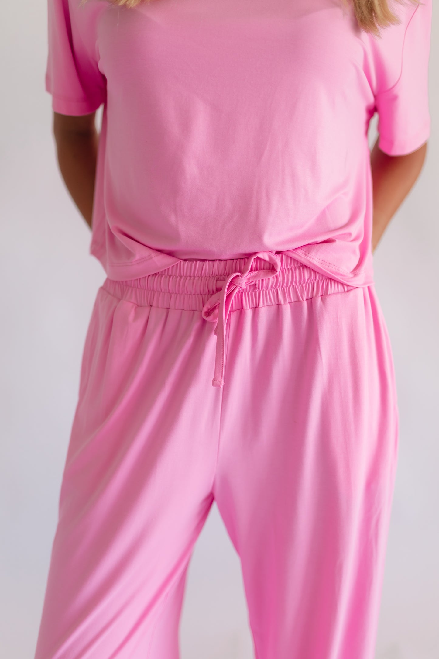Women's T-Shirt and Pants Set in Pretty Pink