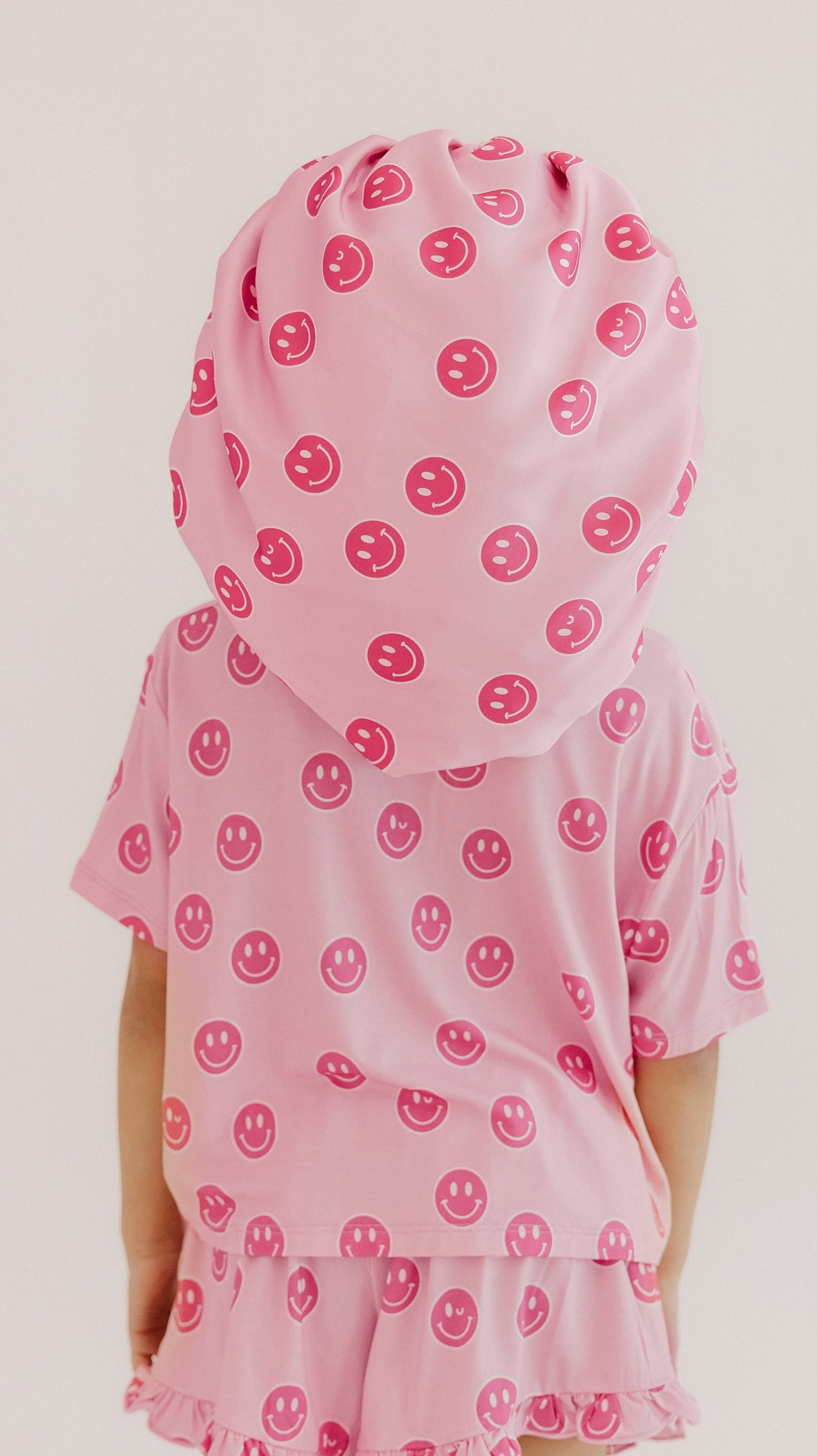 Kids Satin Bonnet in Pink Smileys