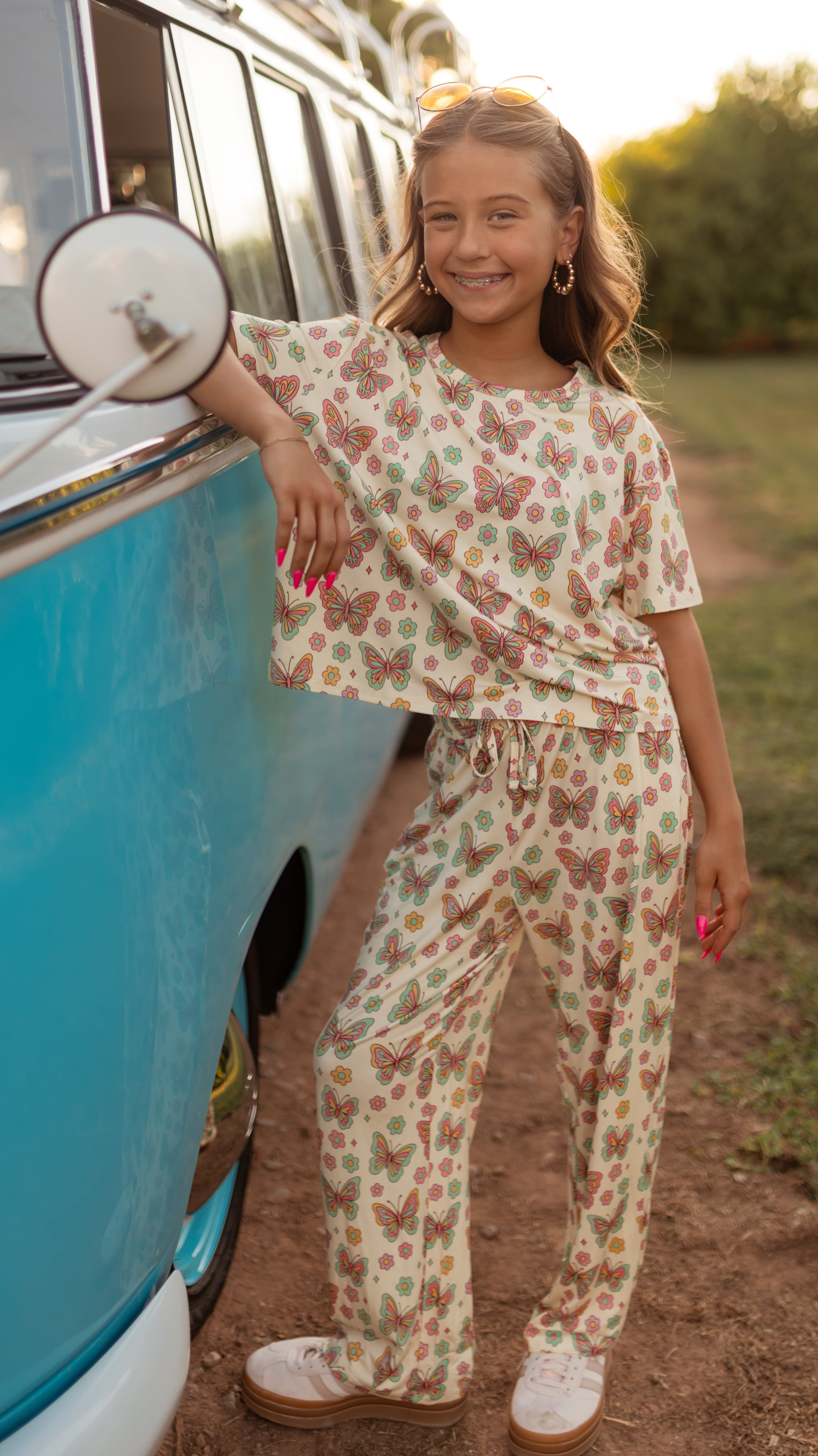 Girl's T-Shirt and Pants Set