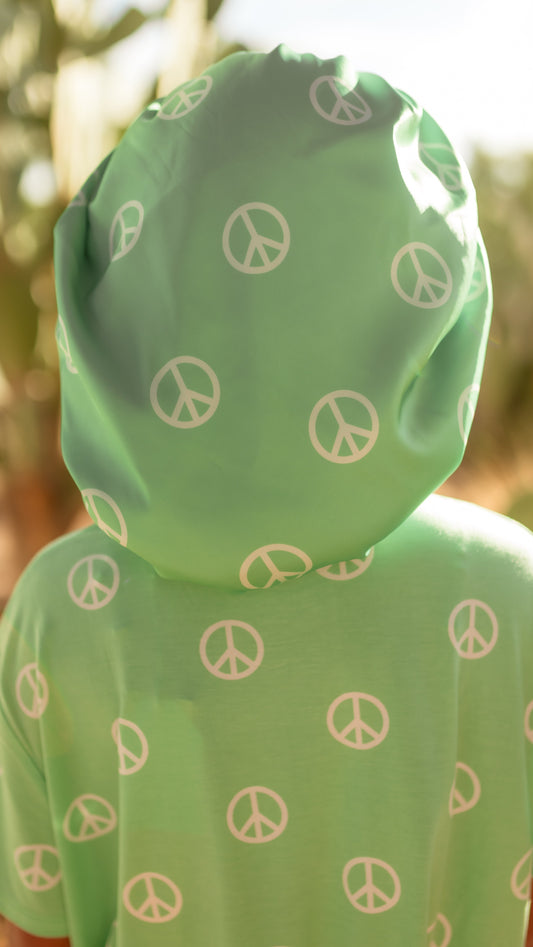 Kid's Satin Bonnet in Groovy Peace Signs