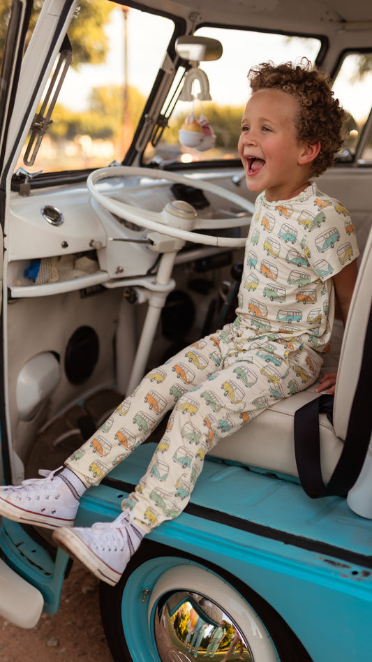 Youth Jogger Set In Groovy Bus