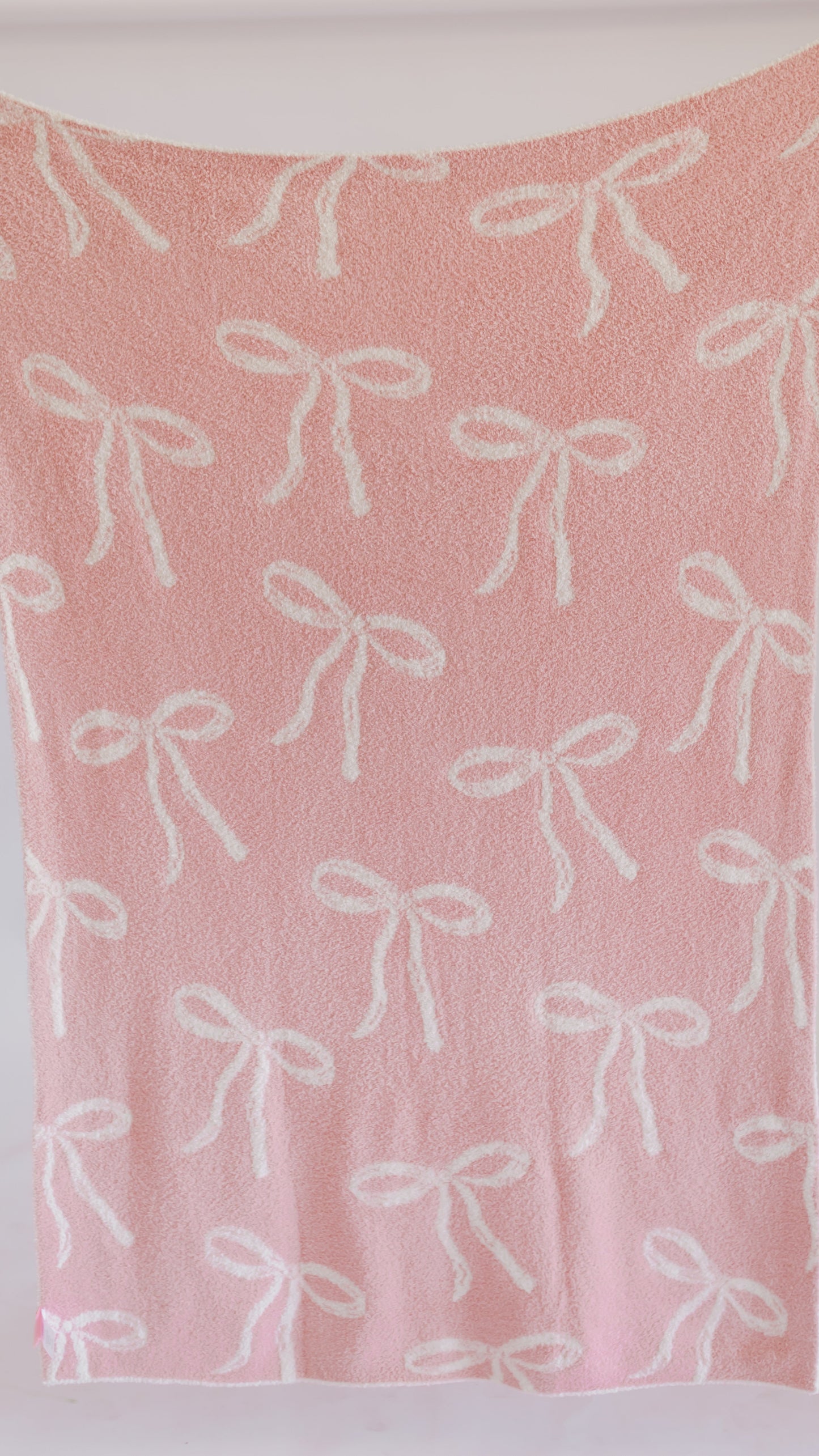 Youth Plush Throw Blanket in Halle