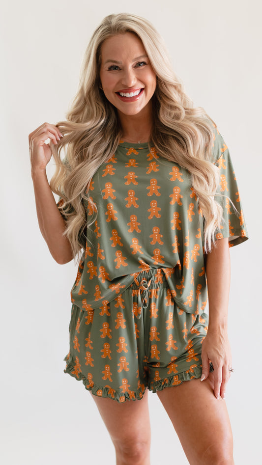 Women’s Ruffle Short Set in Gingerbreads