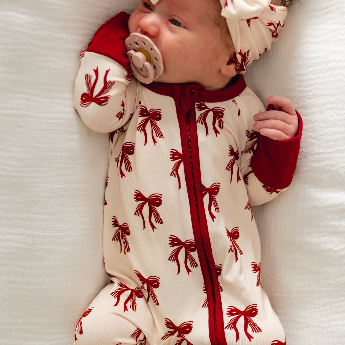 Infant Romper in Classic Bows – Silks