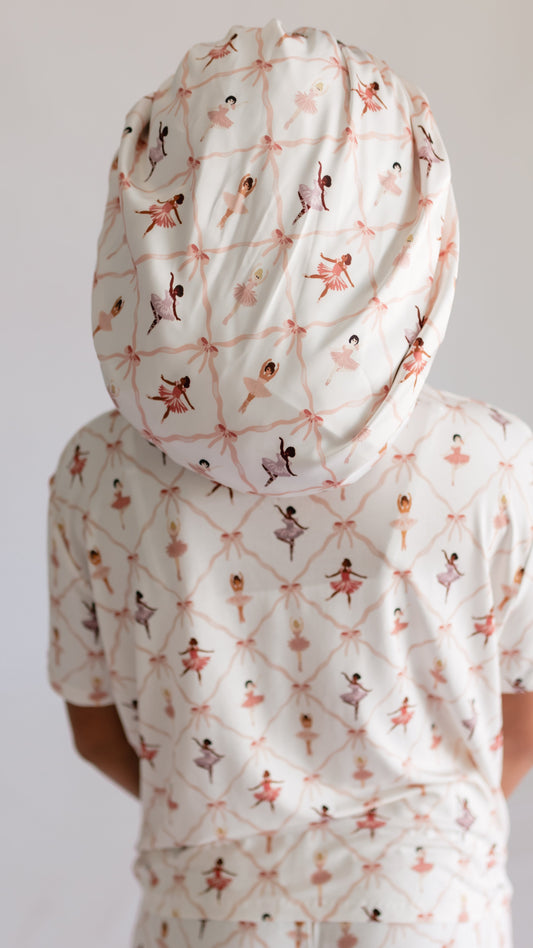 Adult Satin Bonnet in Dance