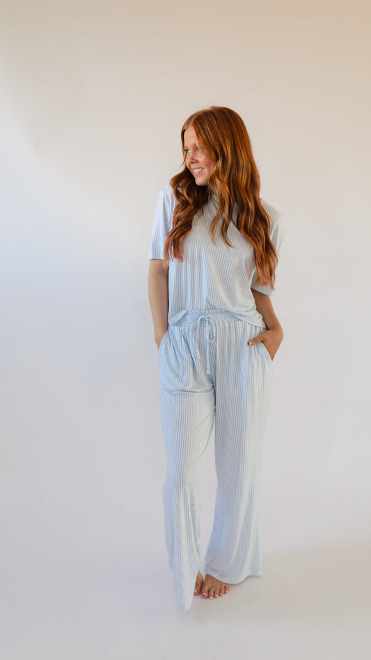 Women's T-Shirt and Pants Set in Blue Stripes