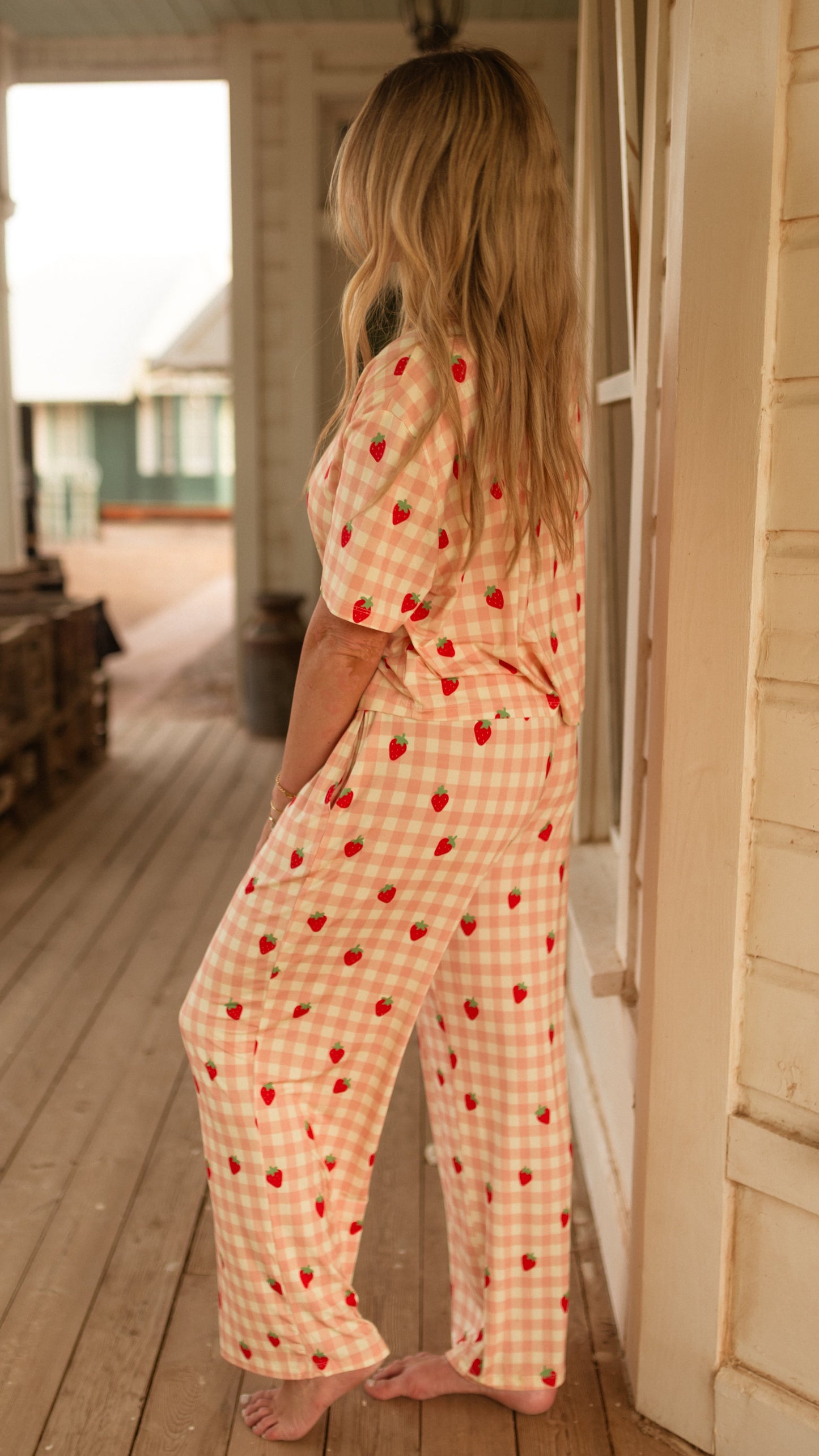 Women’s T-Shirt and Pants Set In Strawberry Gingham