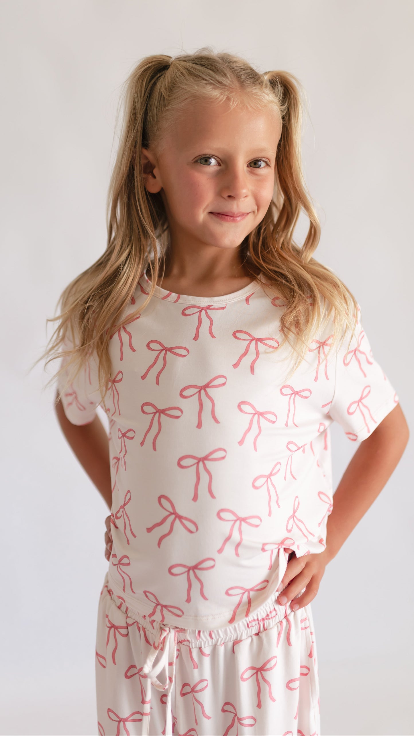 Girls T-shirt Set in Halle