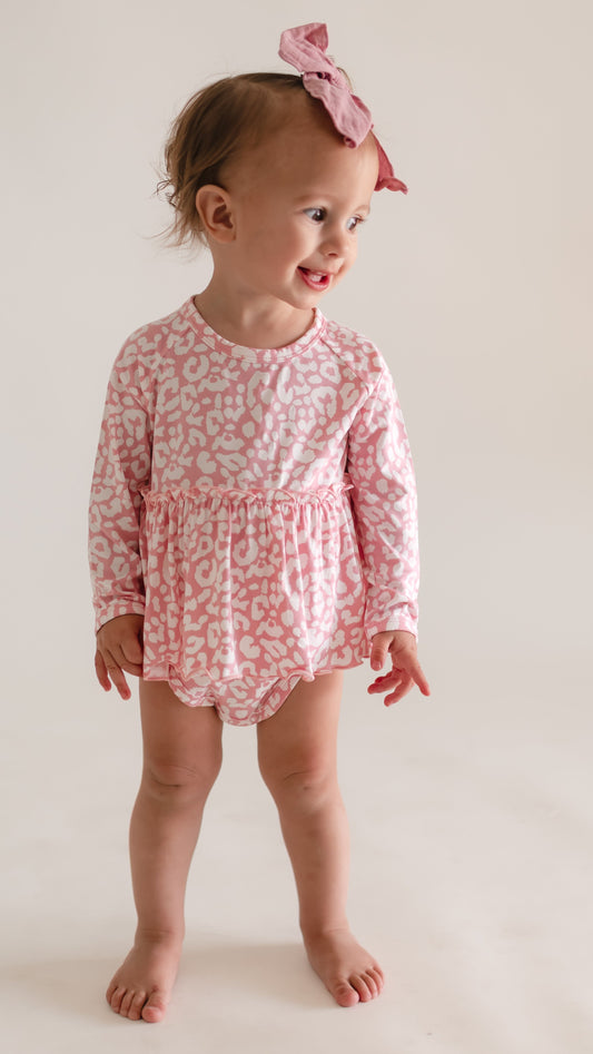 Infant Long Sleeve and Skirt Onesie in Pink Leopard