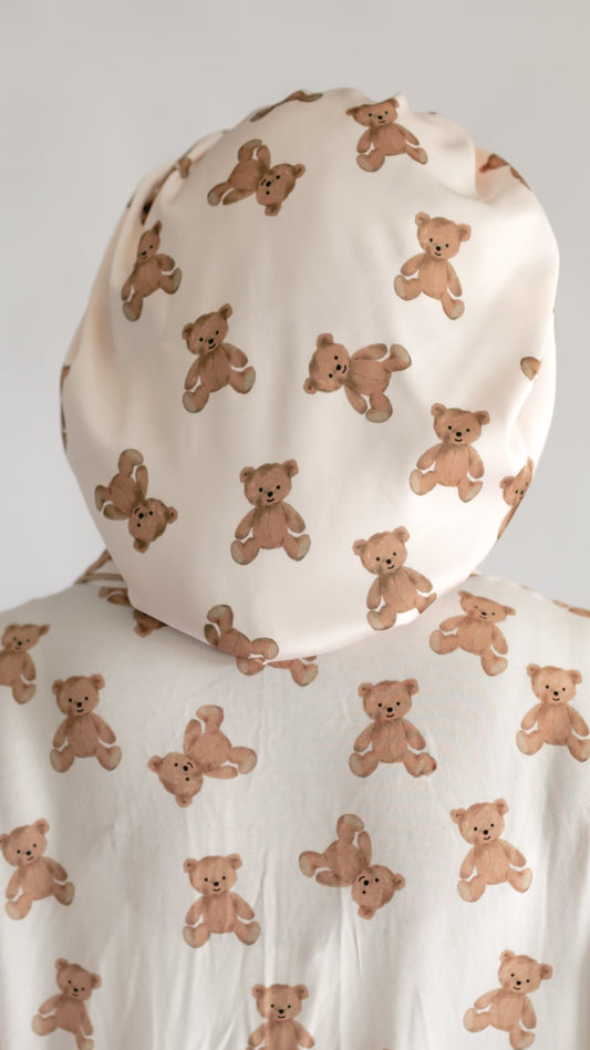 Adult Satin Bonnet in Bears