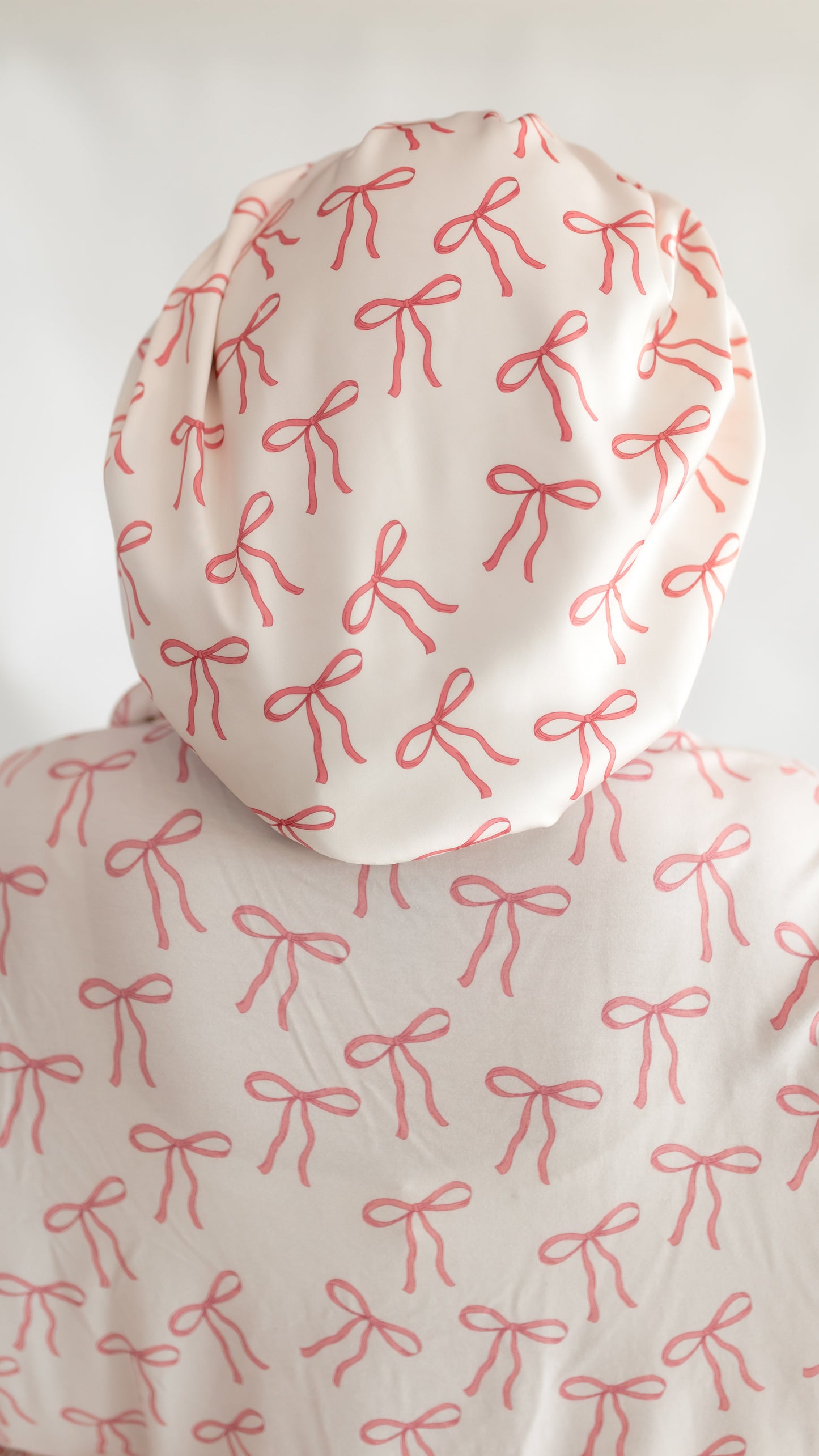 Kids Satin Bonnet in Halle