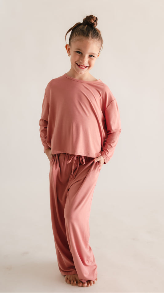 Girl's Long Sleeve and Pants Set in Mauve