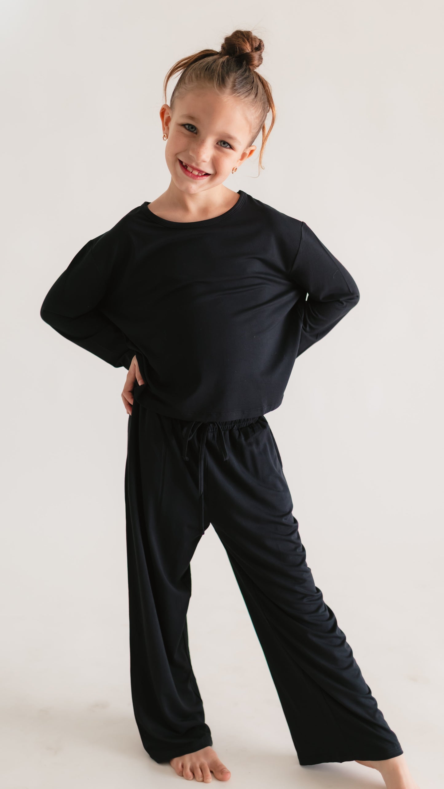 Girl's Long Sleeve and Pants Set in Solid Black
