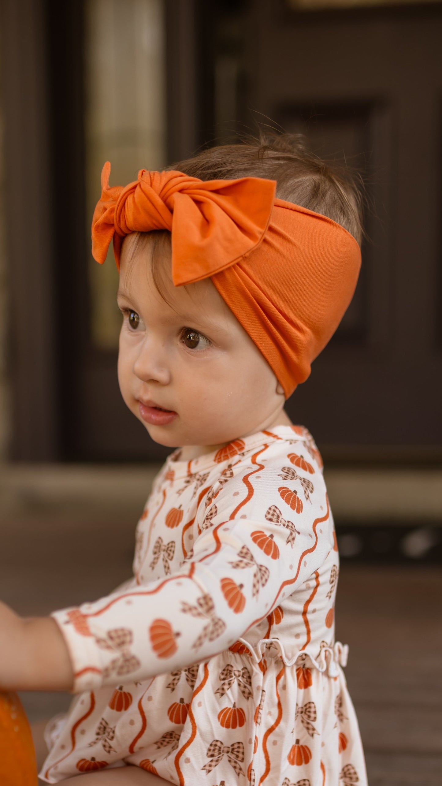 Infant Knot Head Bow in Spiced Pumpkin