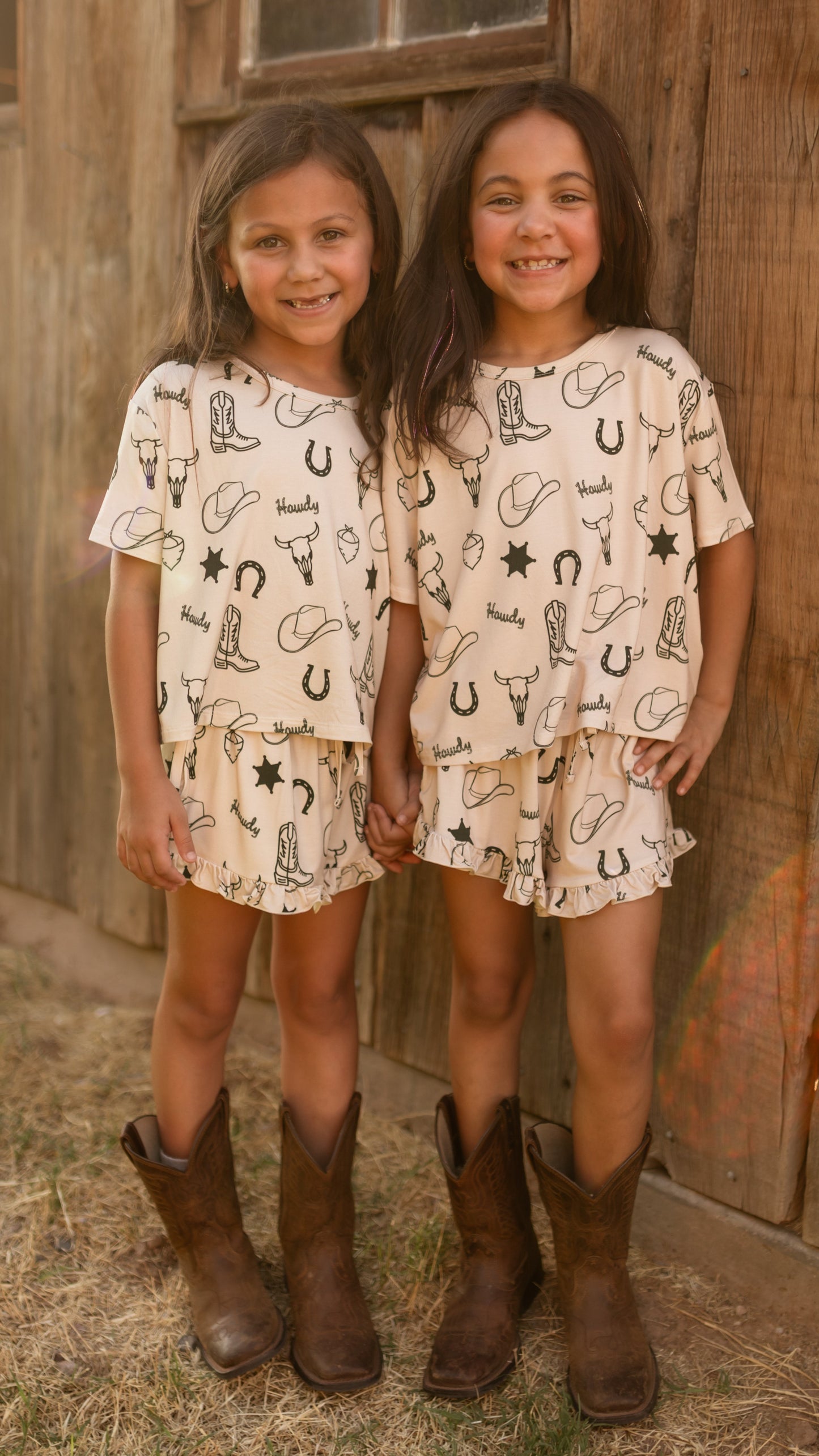 Girl's Ruffle Set in Howdy