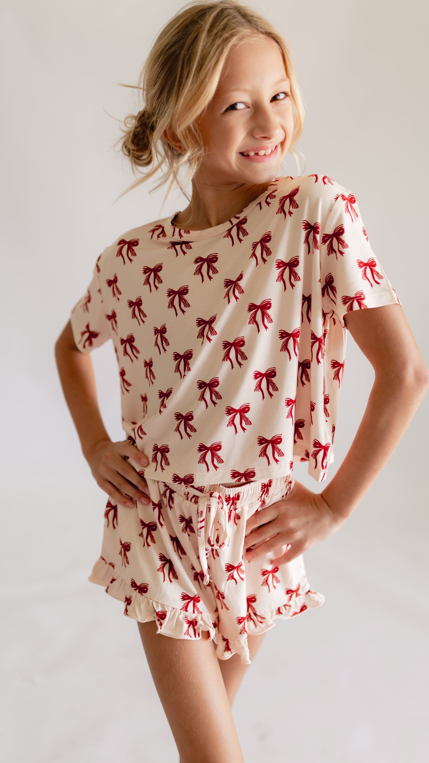 Girl's Ruffle Short Set in Christmas Bows
