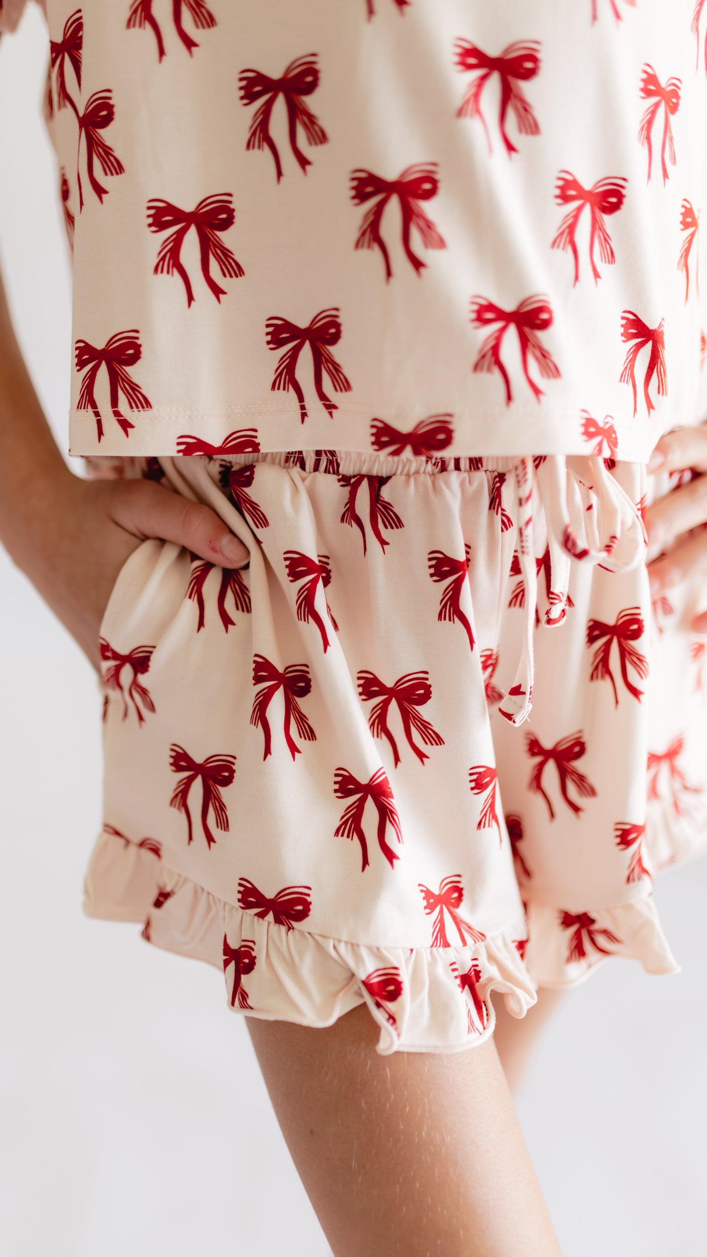 Girl's Ruffle Short Set in Christmas Bows