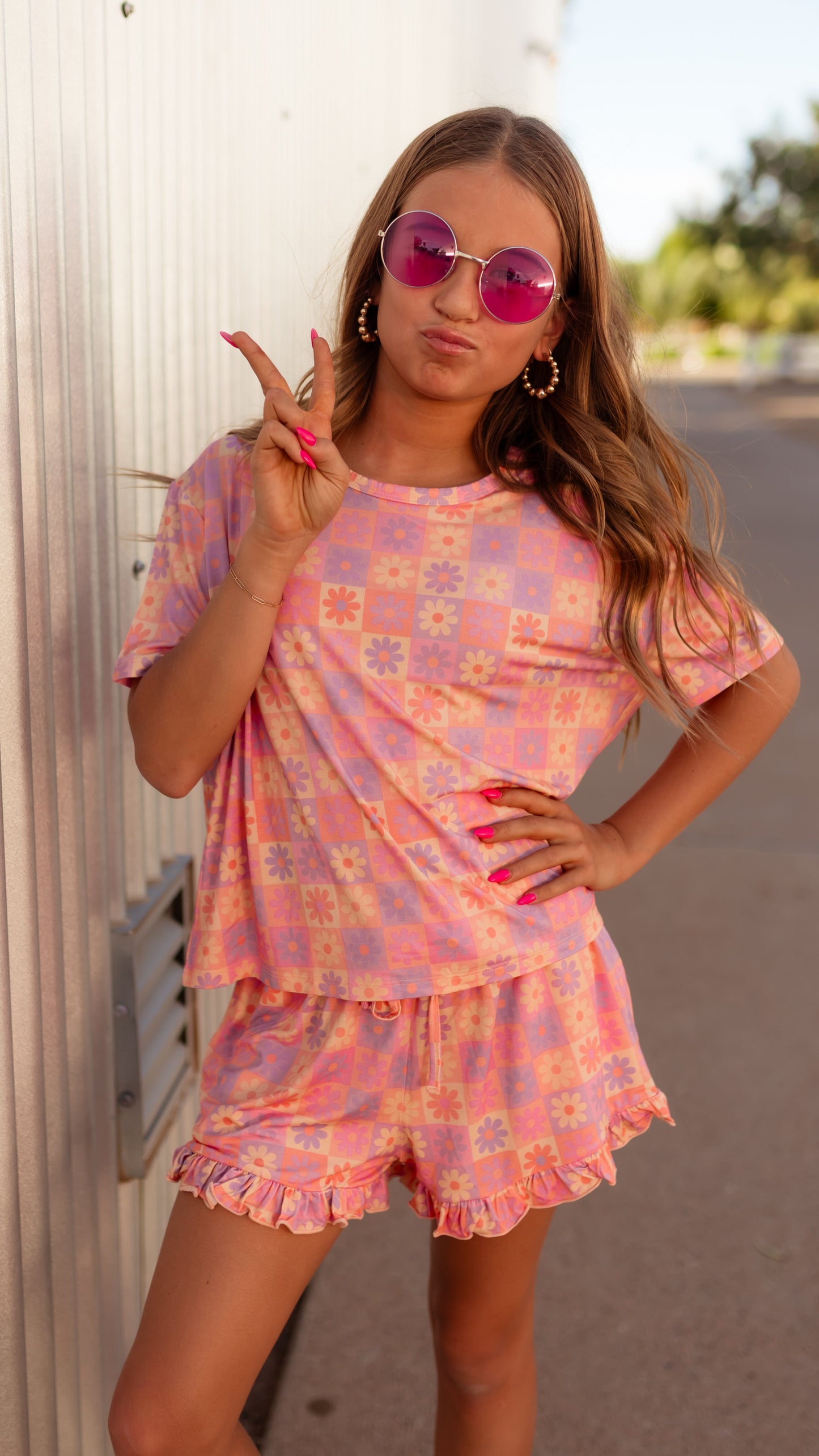 Girl's Ruffle Short Set in Groovy Checkered Flowers