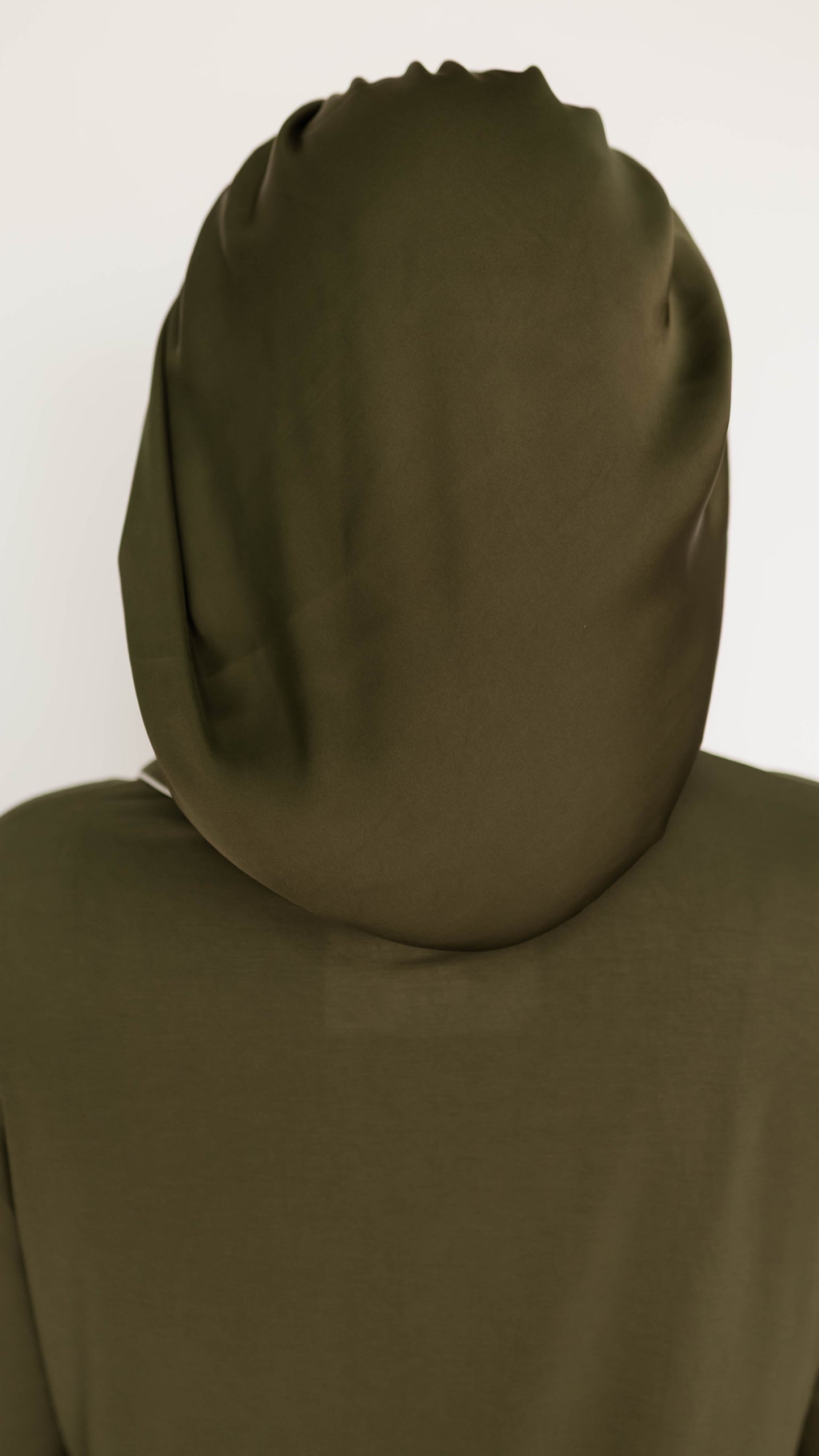 Adult Satin Bonnet in Christmas Green