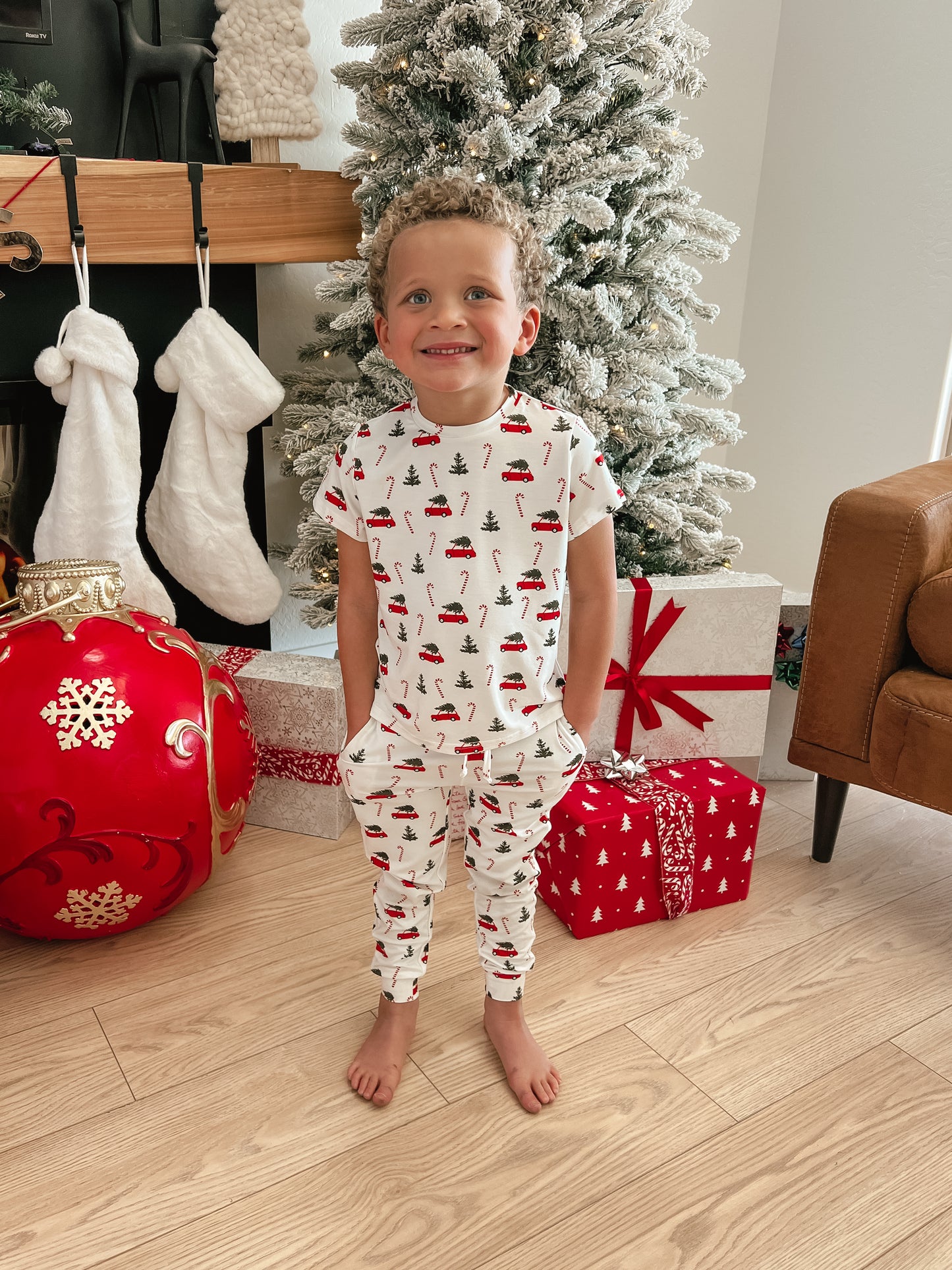 Youth Jogger Set In Candy Cane Lane