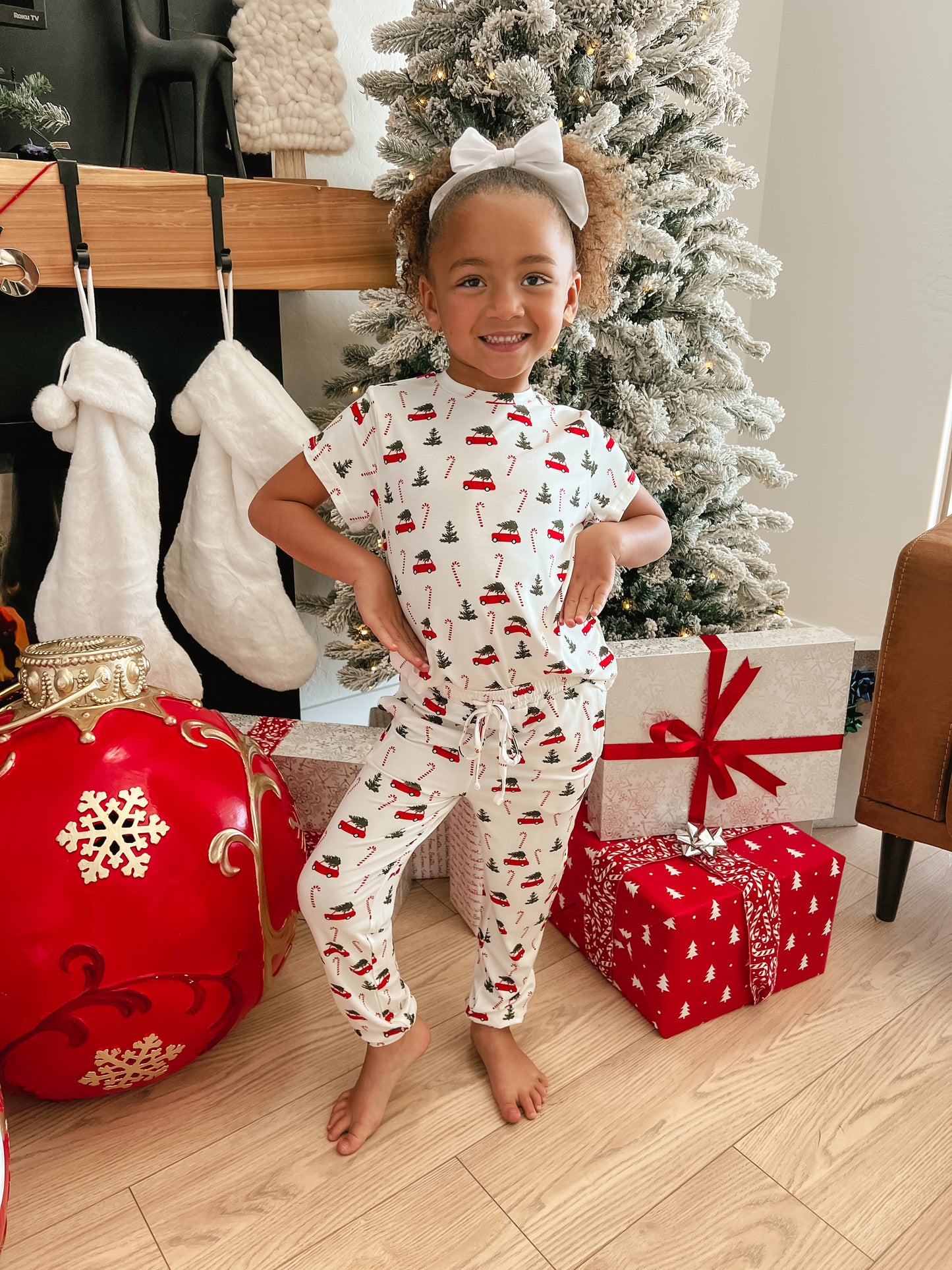 Youth Jogger Set In Candy Cane Lane