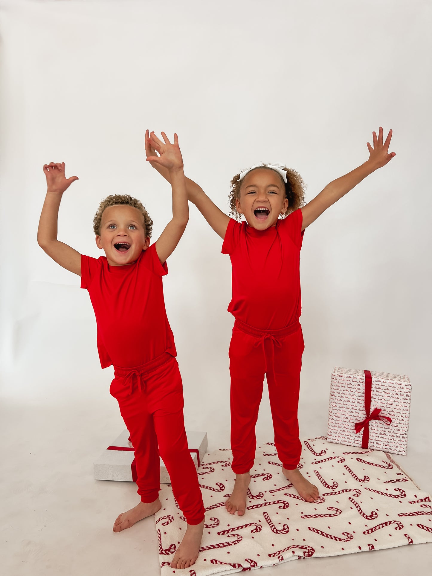 Youth Jogger Set In Jolly Red